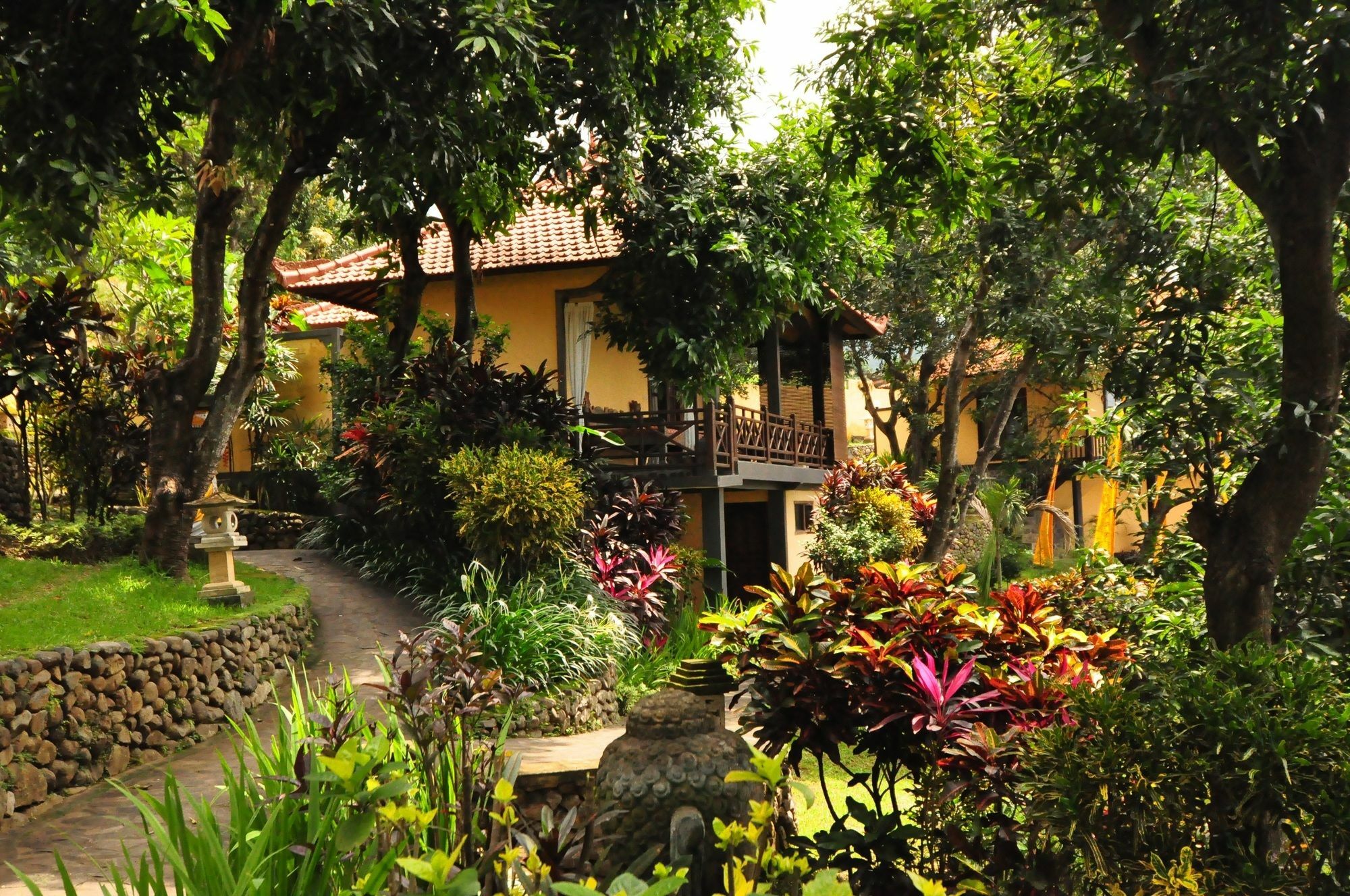 Resort Puri Mangga Sea View And Lovina (Bali)