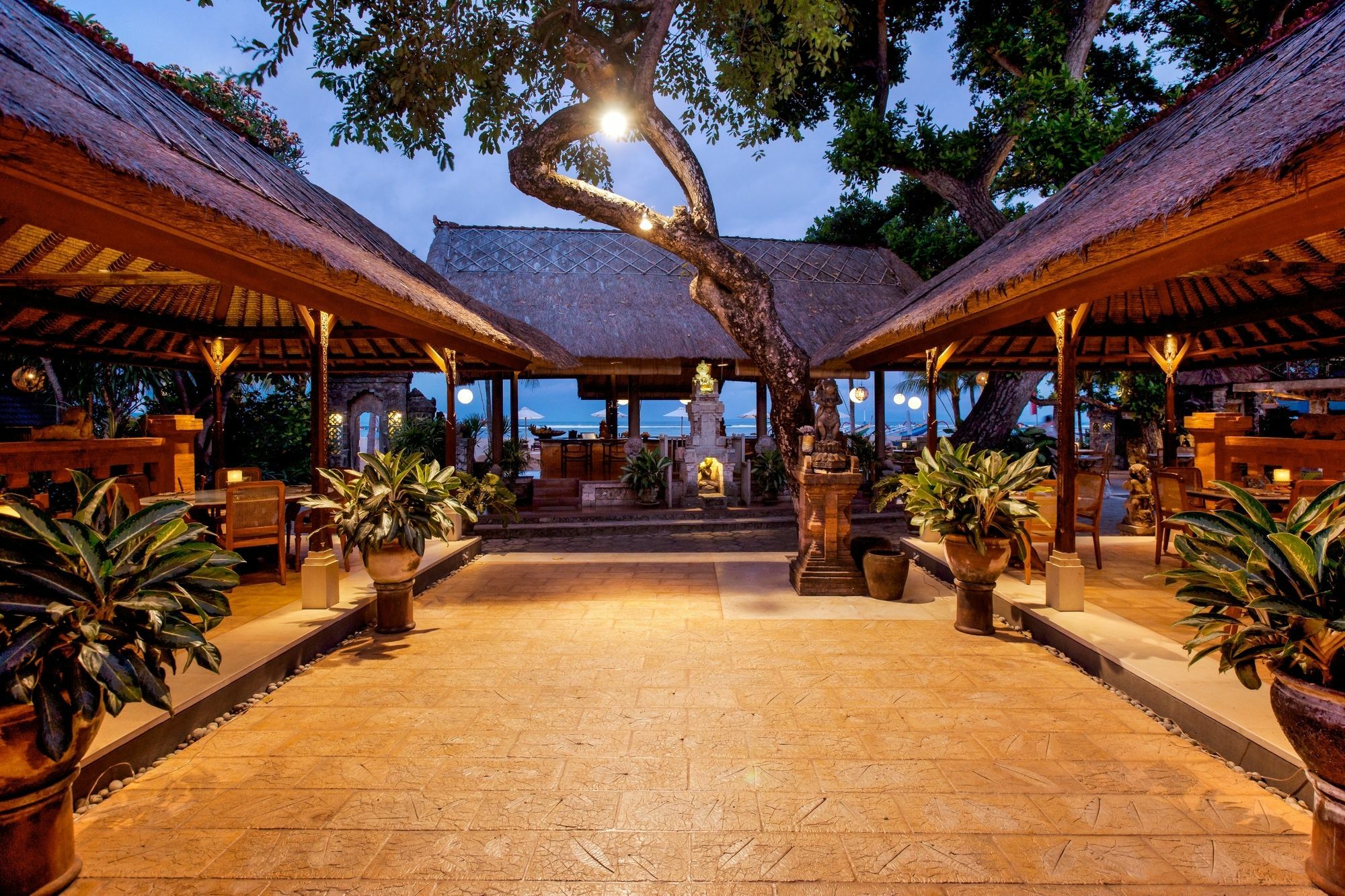 Tandjung Sari 4* Sanur (Bali)