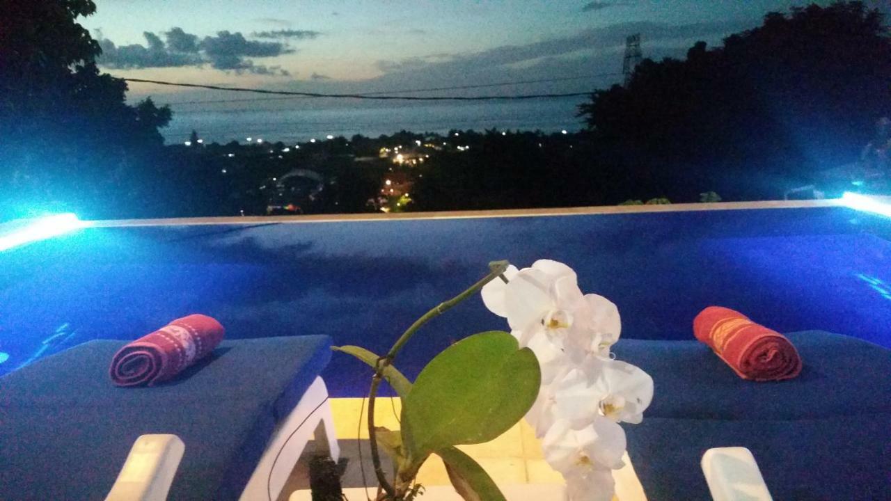Cantik Lovina (Bali)