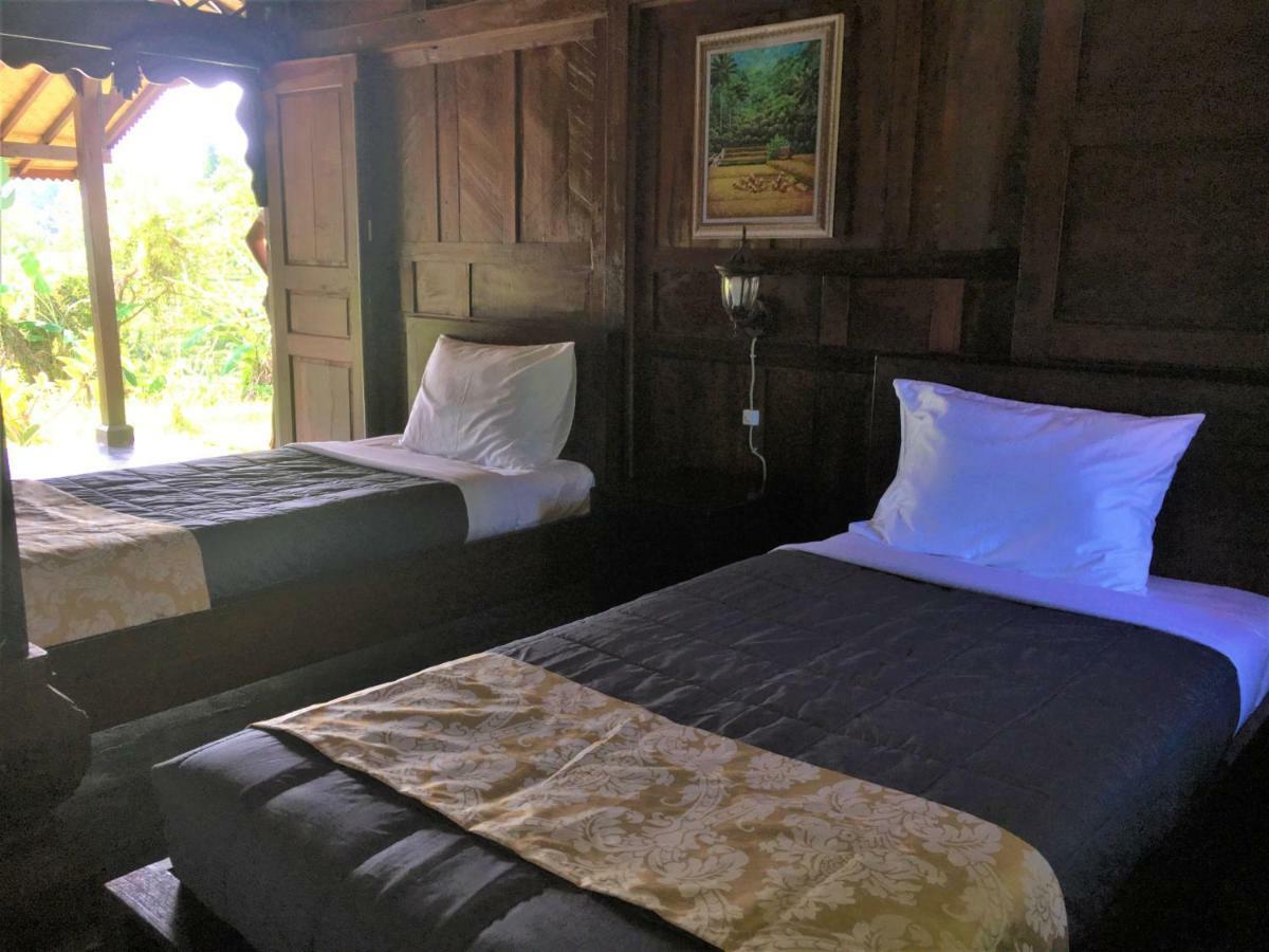 Kubu Taru Guest house 2*