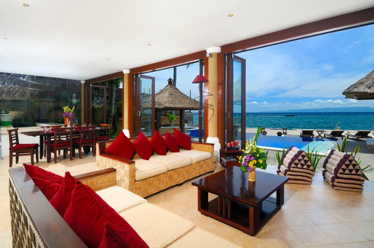 Talia Vashti - Oceanfront With Private Sea Access, Pool & Cook Villa *