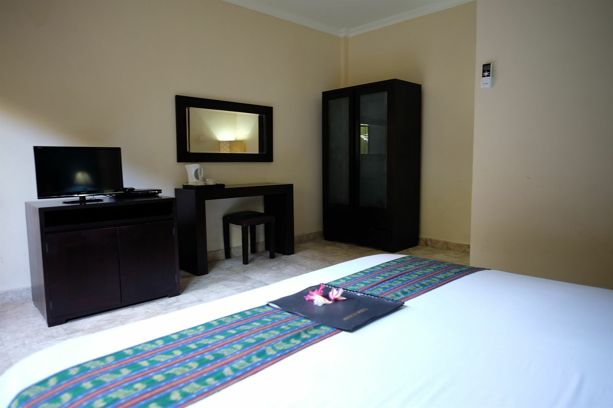 Guest house Ellies 2*