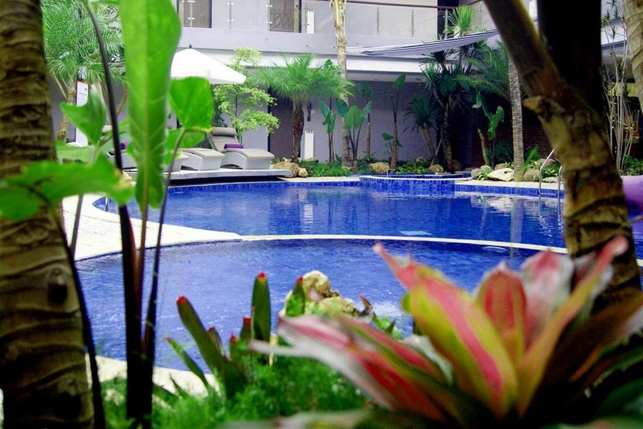 Hotel Amaroossa Bali 4*