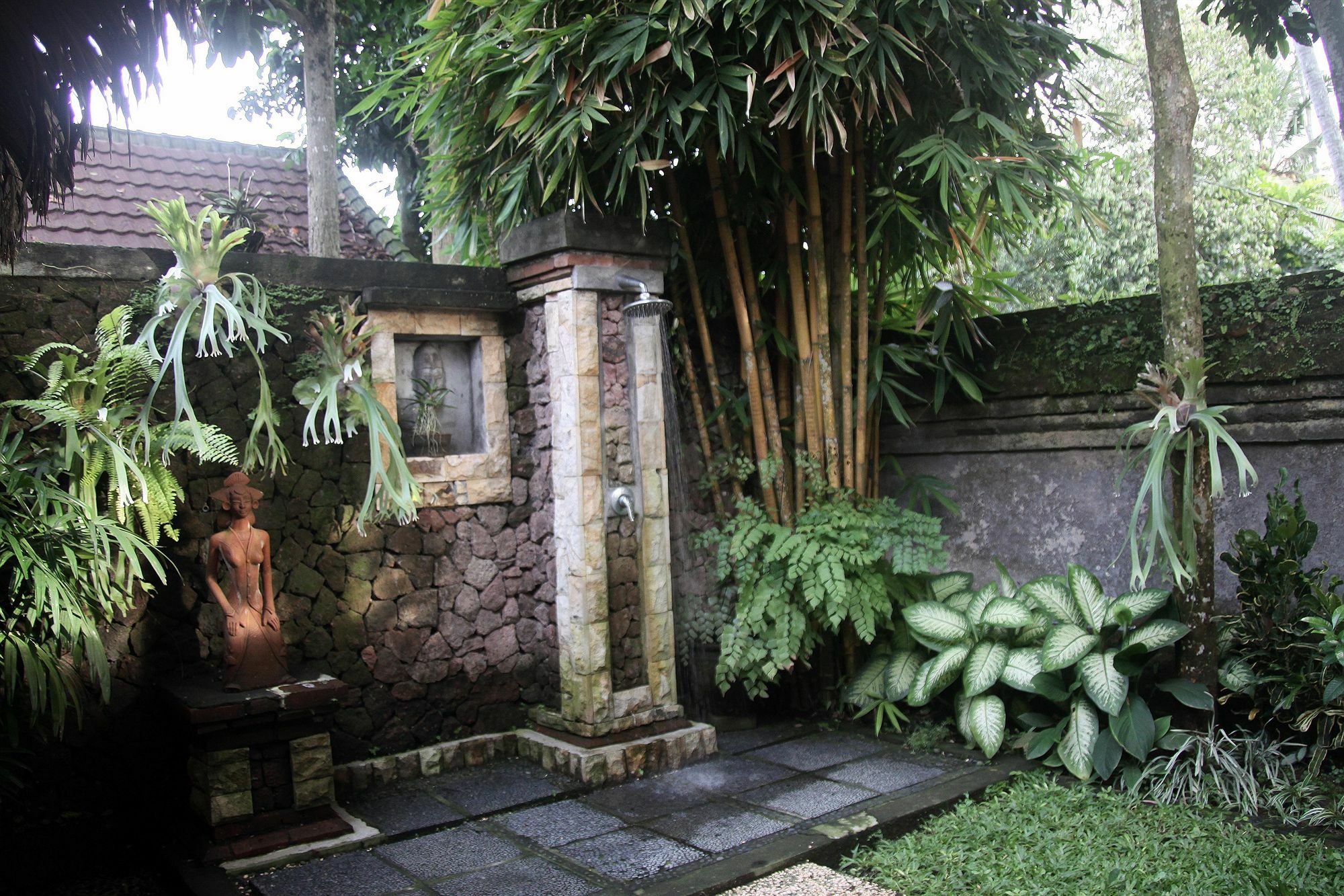 Puri Taman Sari Resor Tabanan (Bali)