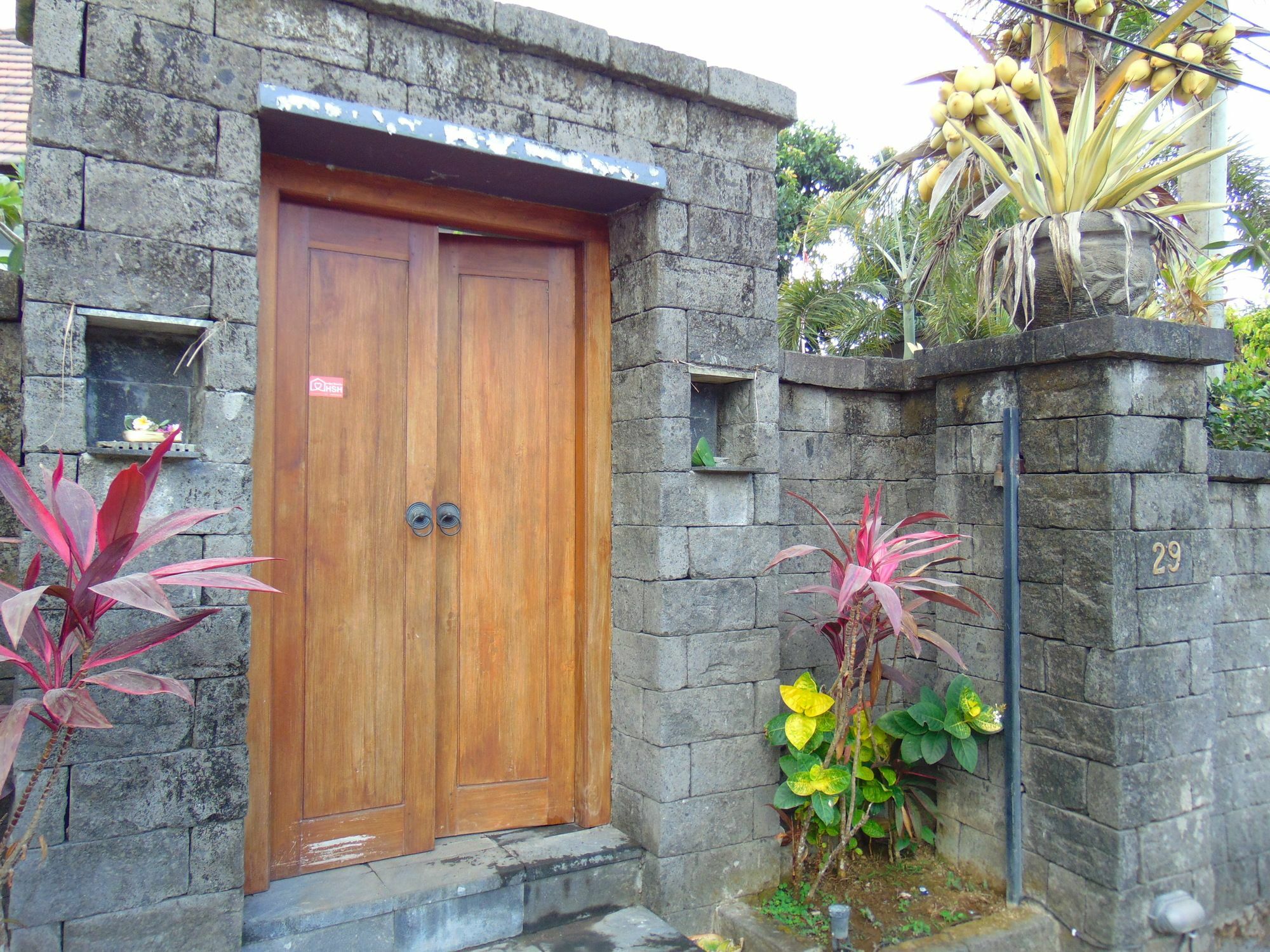 Baik Baik Pecatu (Bali)