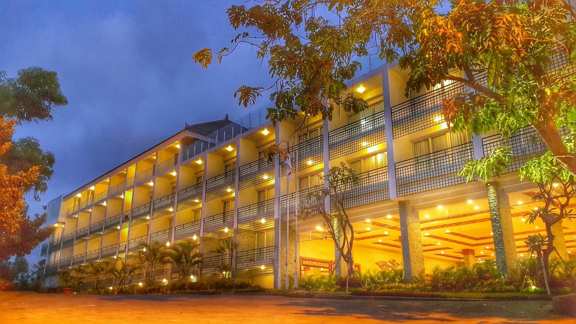Aparthotel The Sintesa