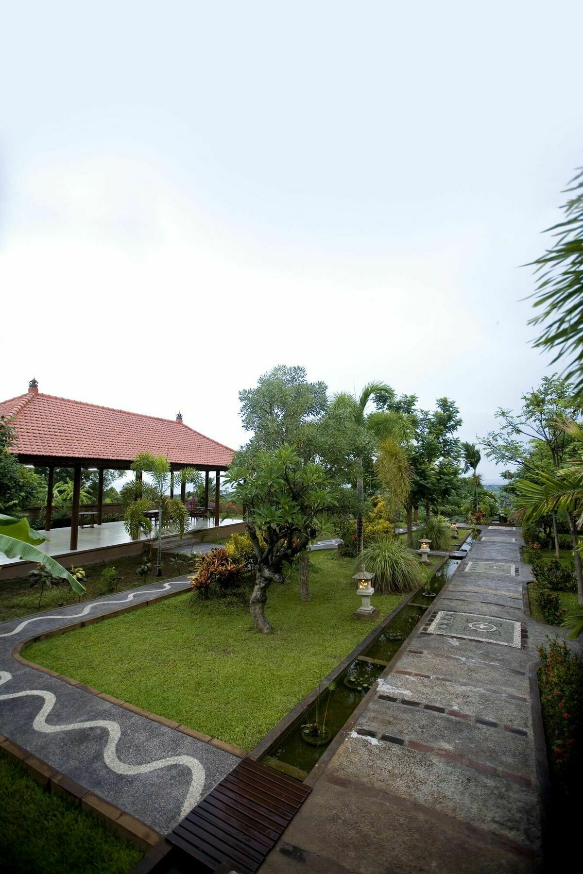 Bali Nibbana Holiday park