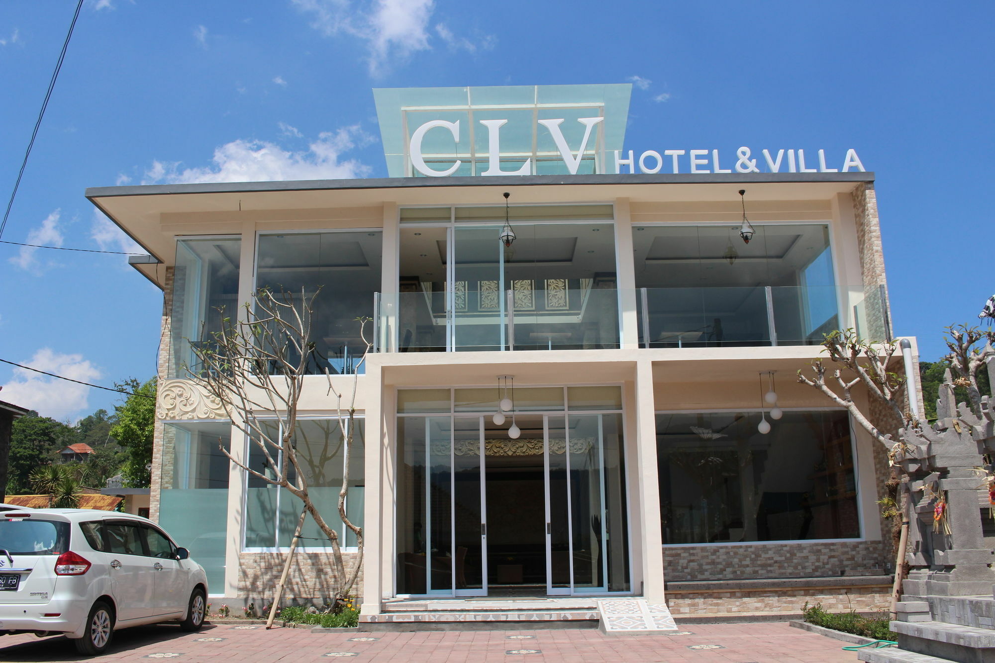 Clv & 3*