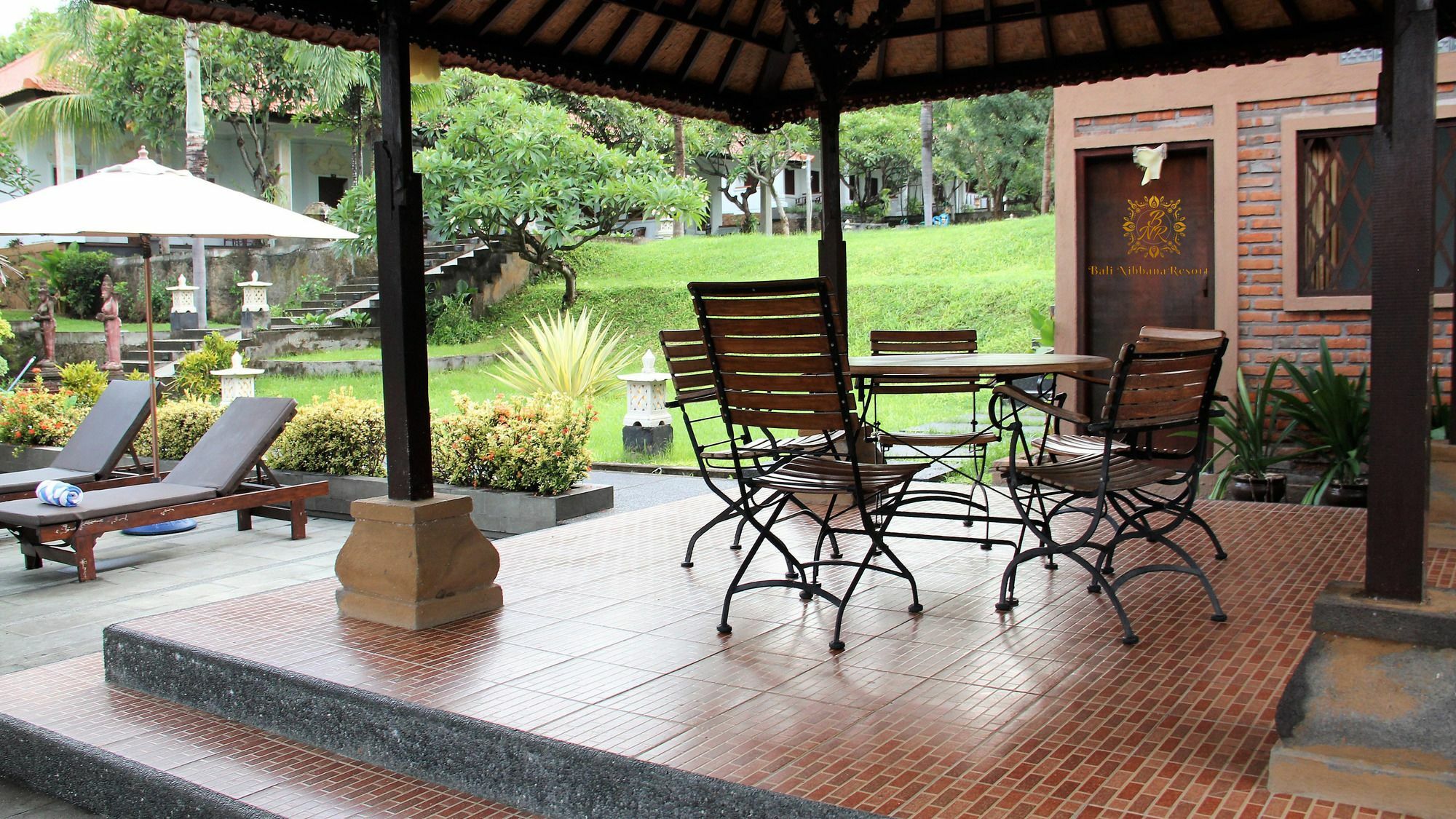 Bali Nibbana Holiday park