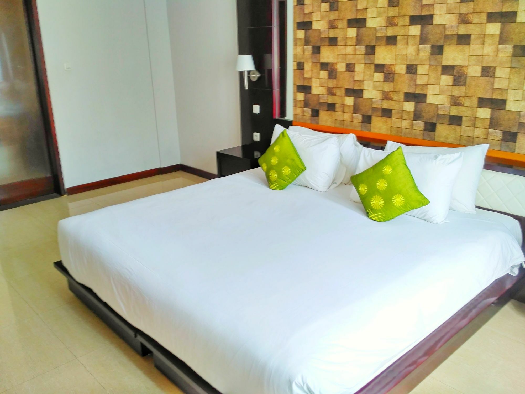Amelle & Residences
