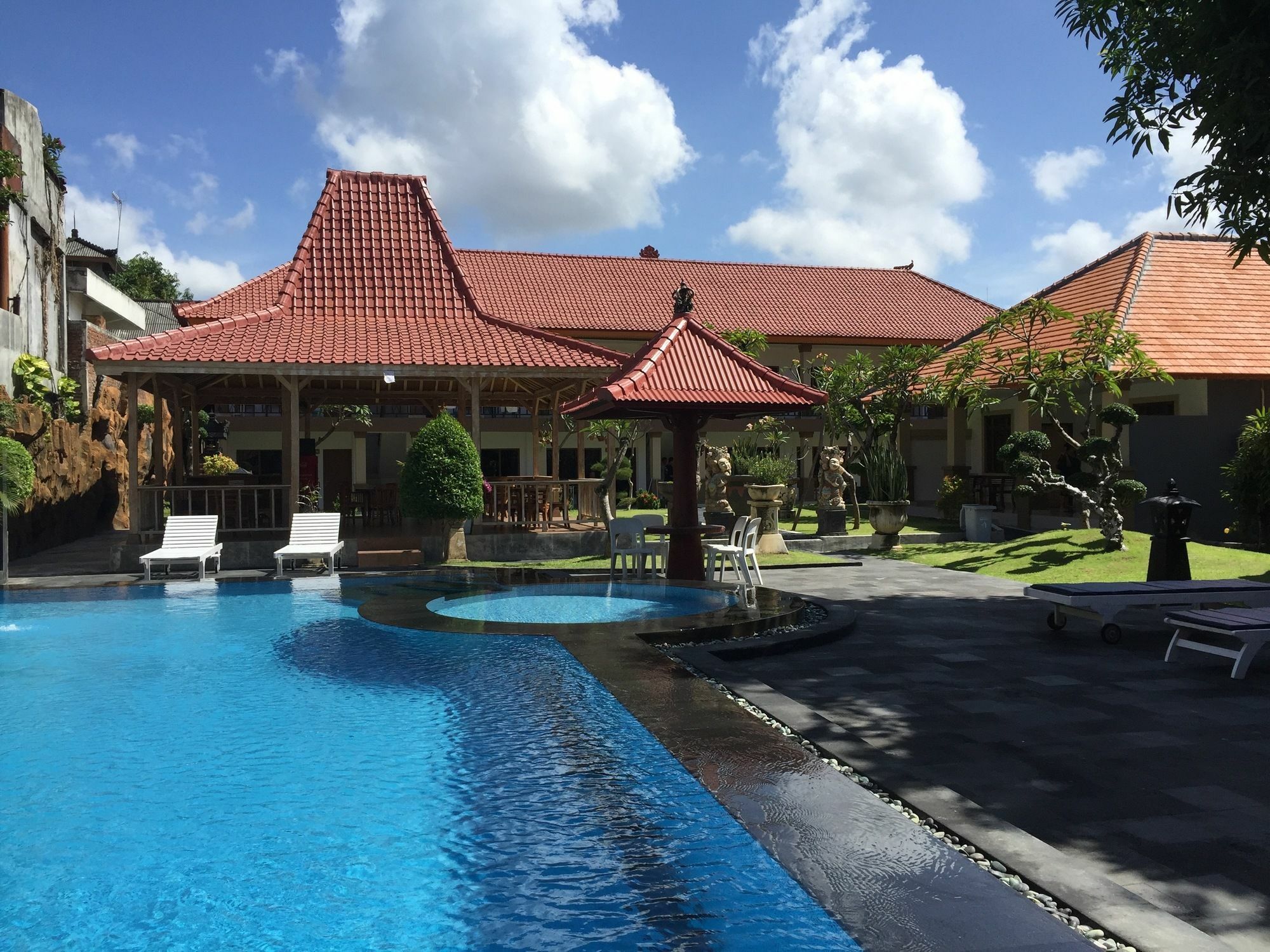 Agung Hotel Kuta (Bali)