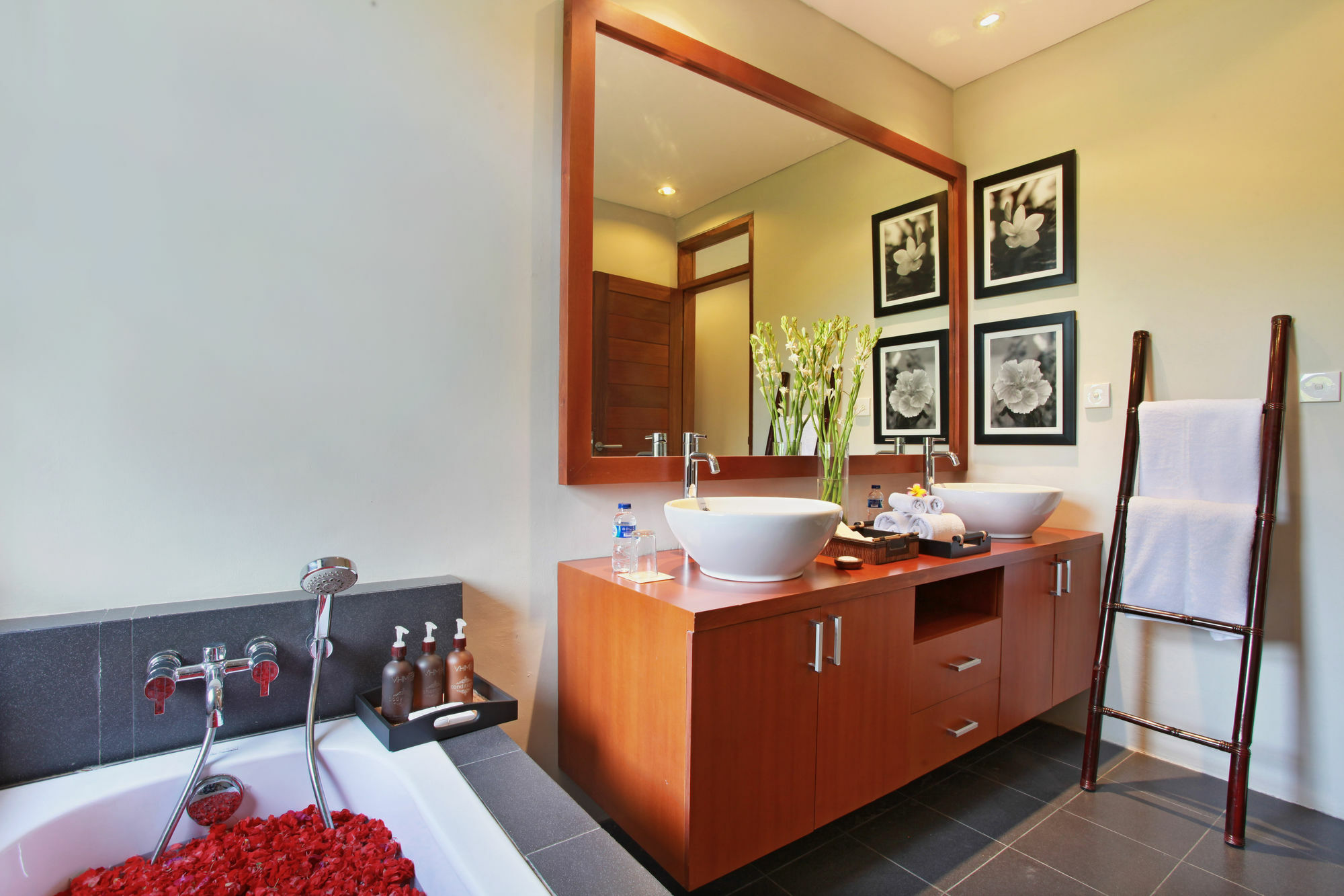 Nyanyi Sanctuary By Ini Vie Hospitality 4* Kuta (Bali)