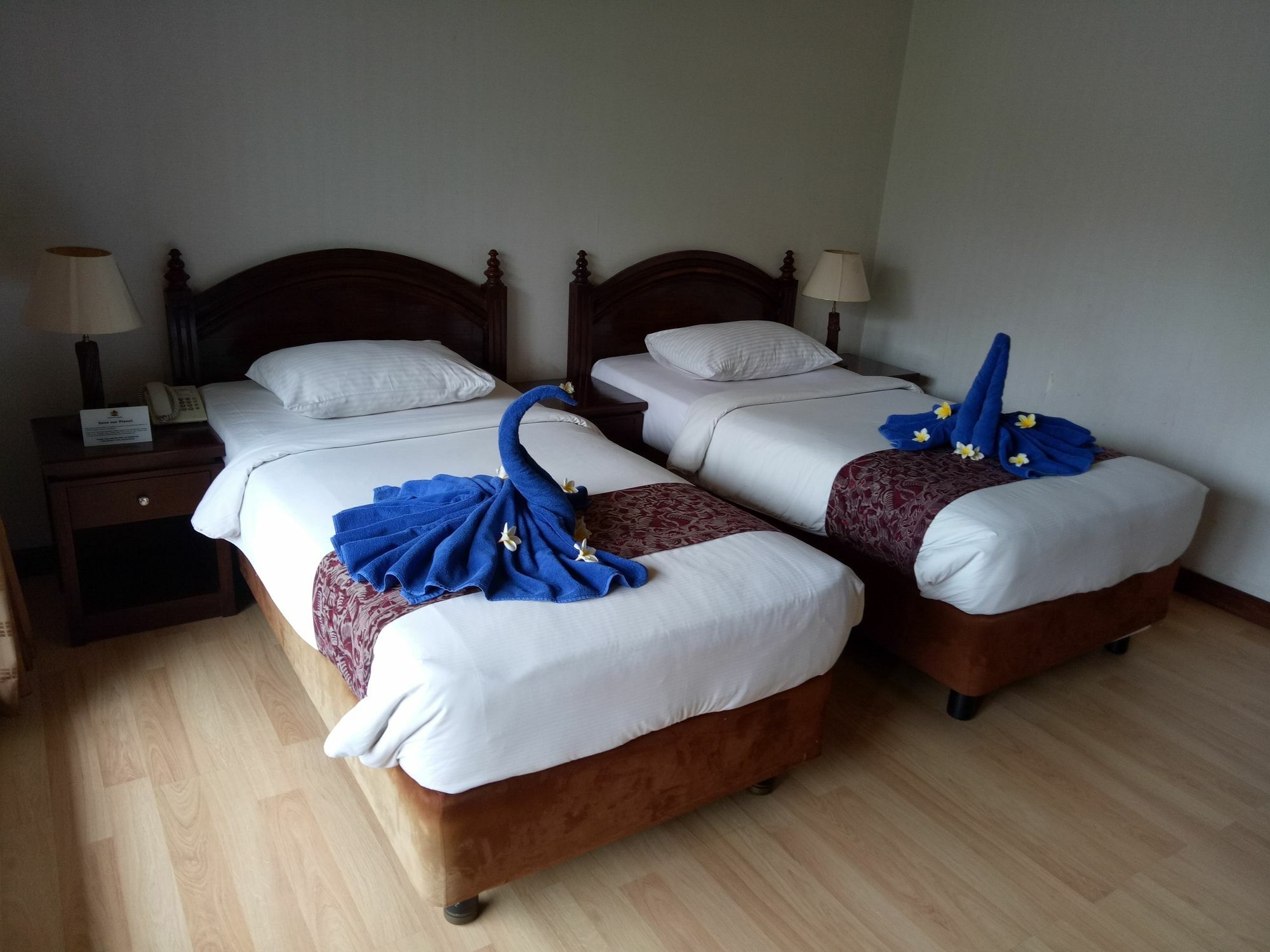 Taman Ayu 4*