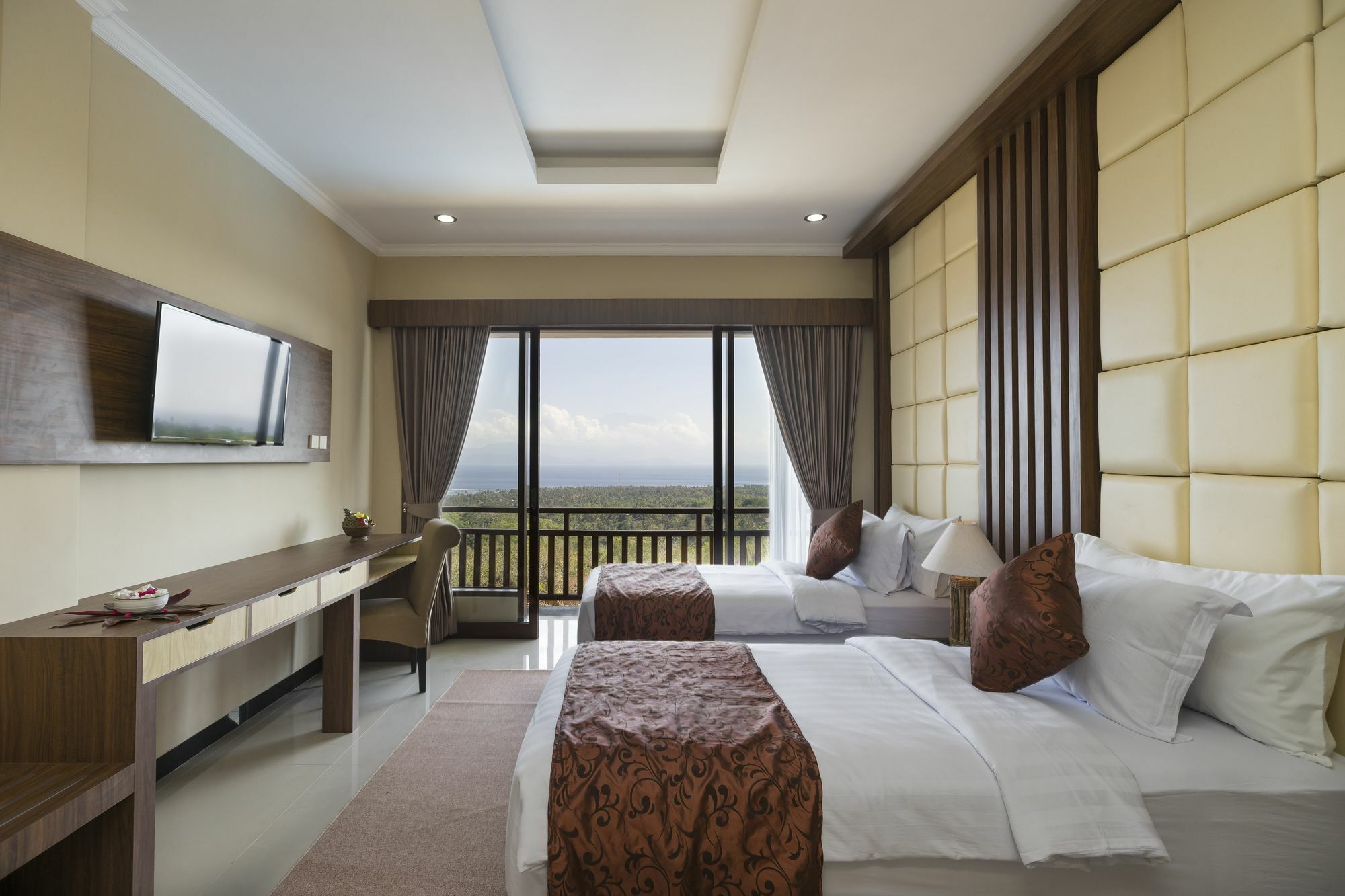 Semabu Hills Nusa Penida Hotel 4*