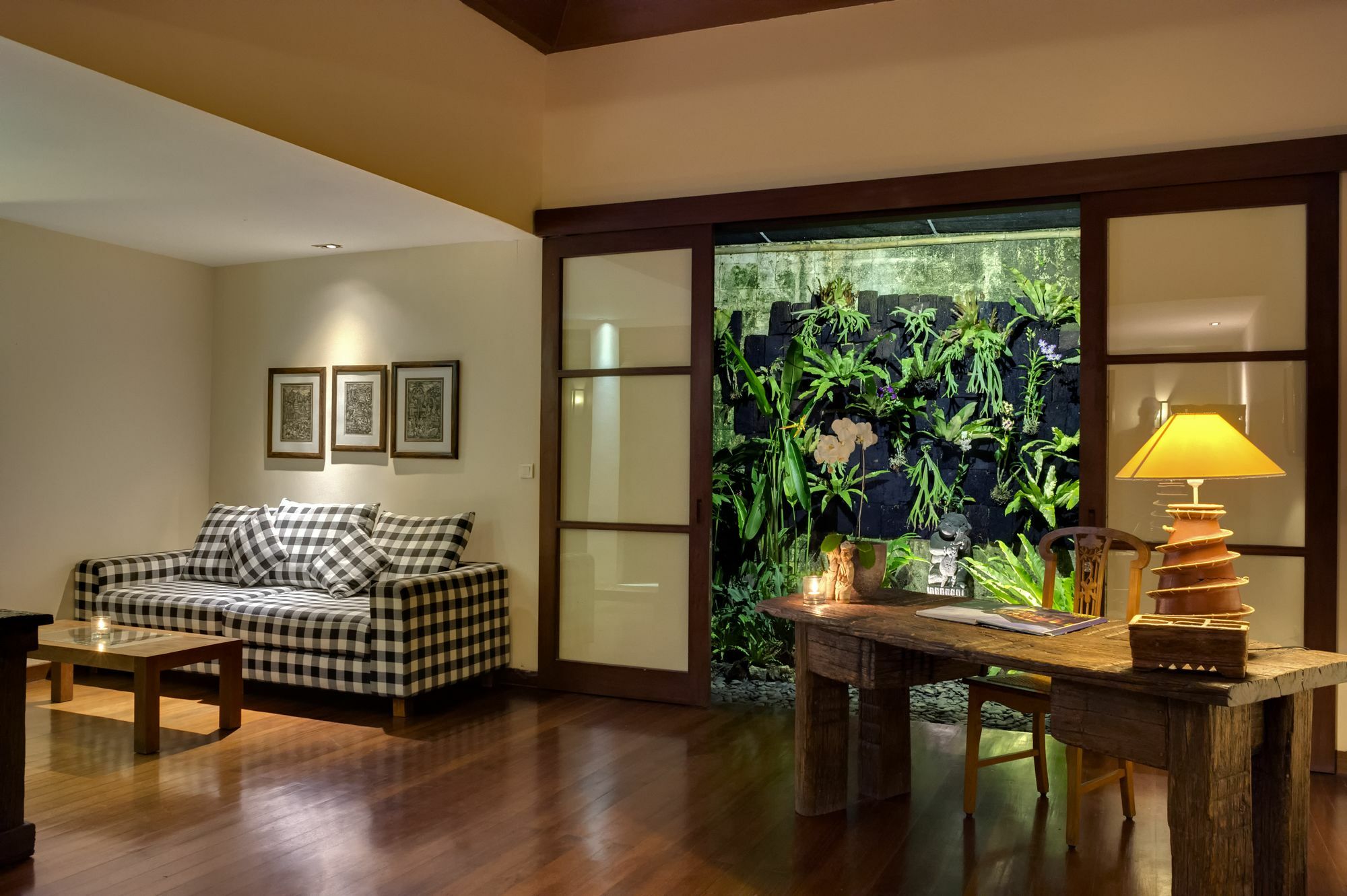 The Longhouse, - Bali Guest house 4*