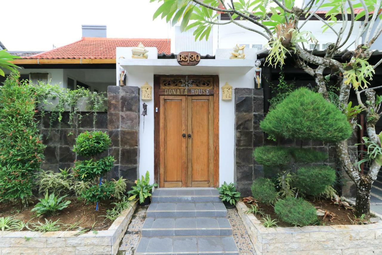 Homestay Donata House *