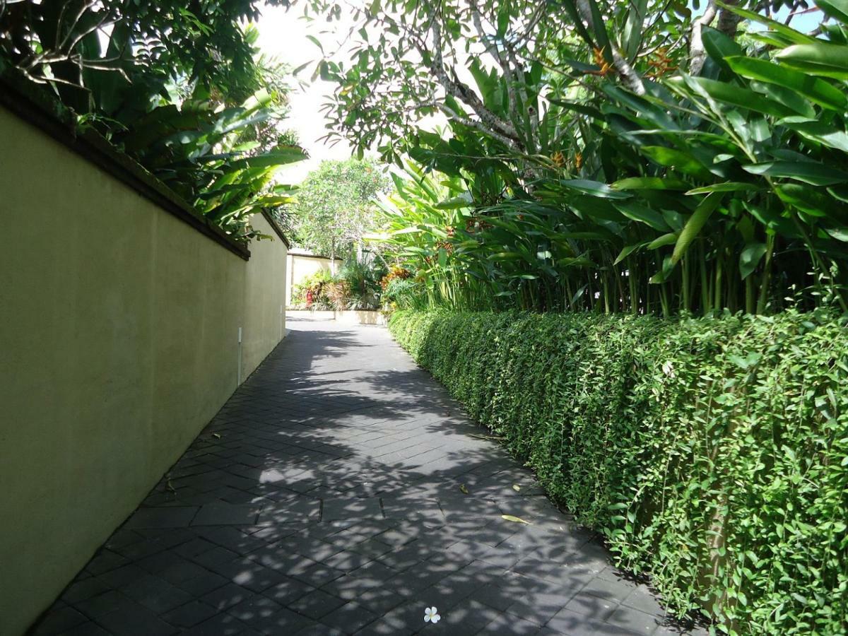 Pat-mase Villa
