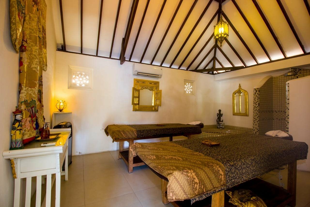 Keraton Resort 4*