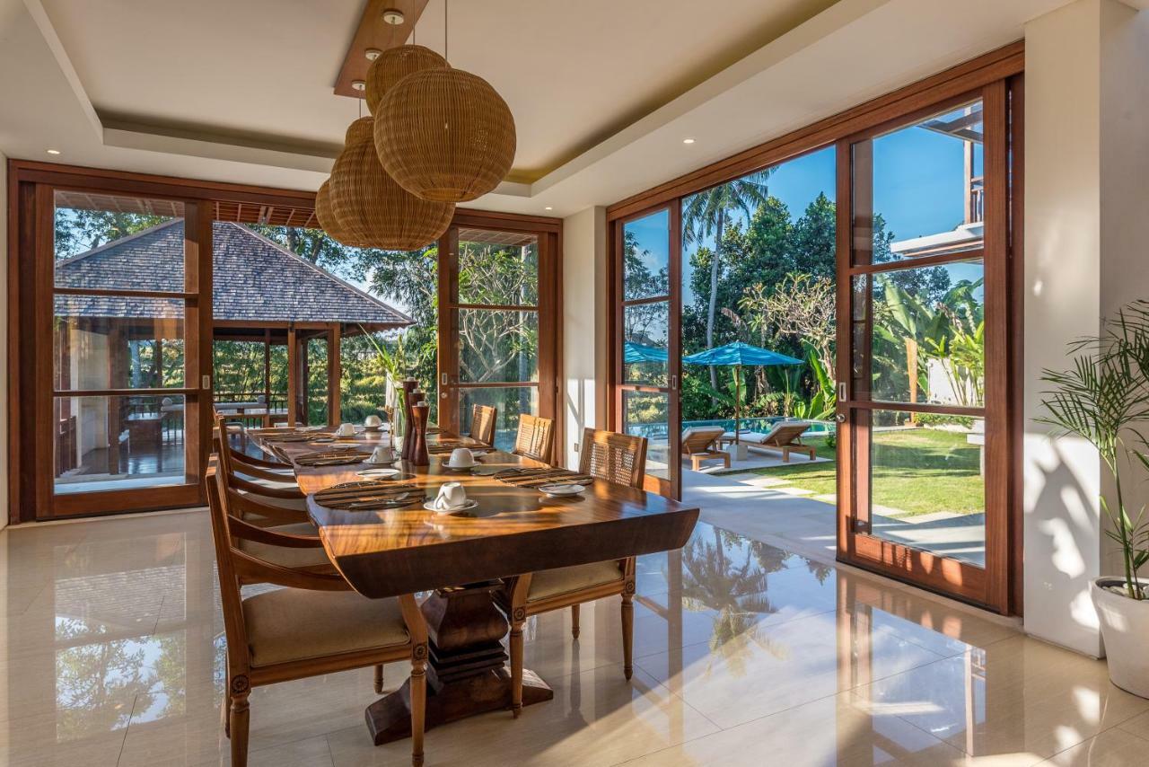 Villa Rusa Biru - Modern With Private Pool And Cook In The Heart Of Berawa Canggu (Bali)