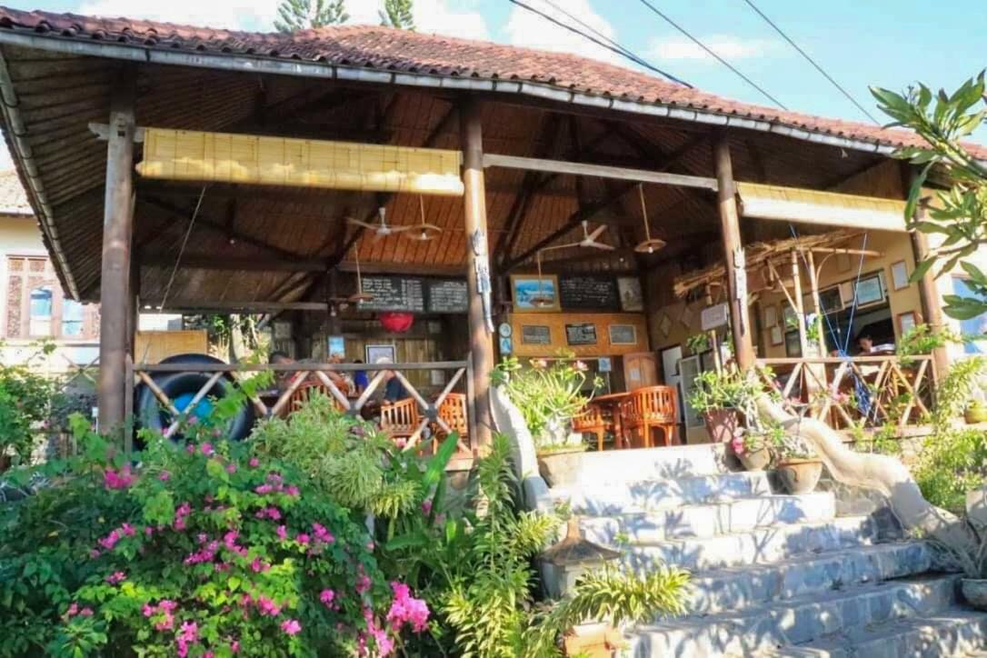 Eka Purnama Holiday park