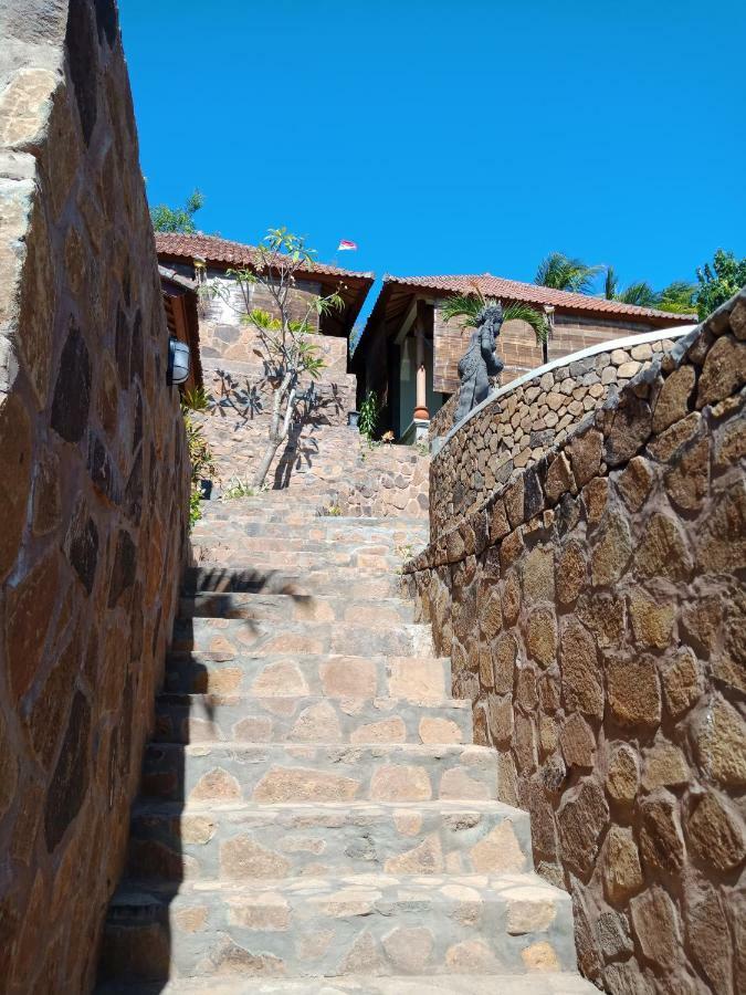 Bamboo Bali Hill Amed (Bali)