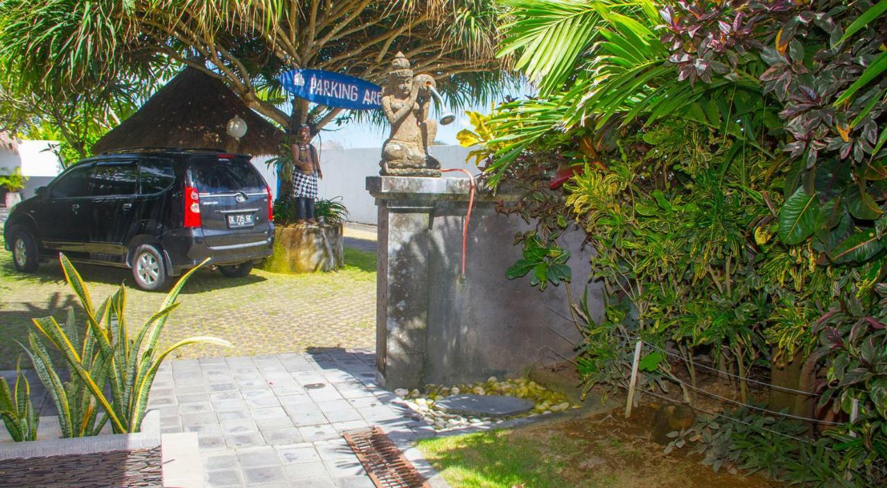 Pnb Beach Resort 2* Canggu (Bali)