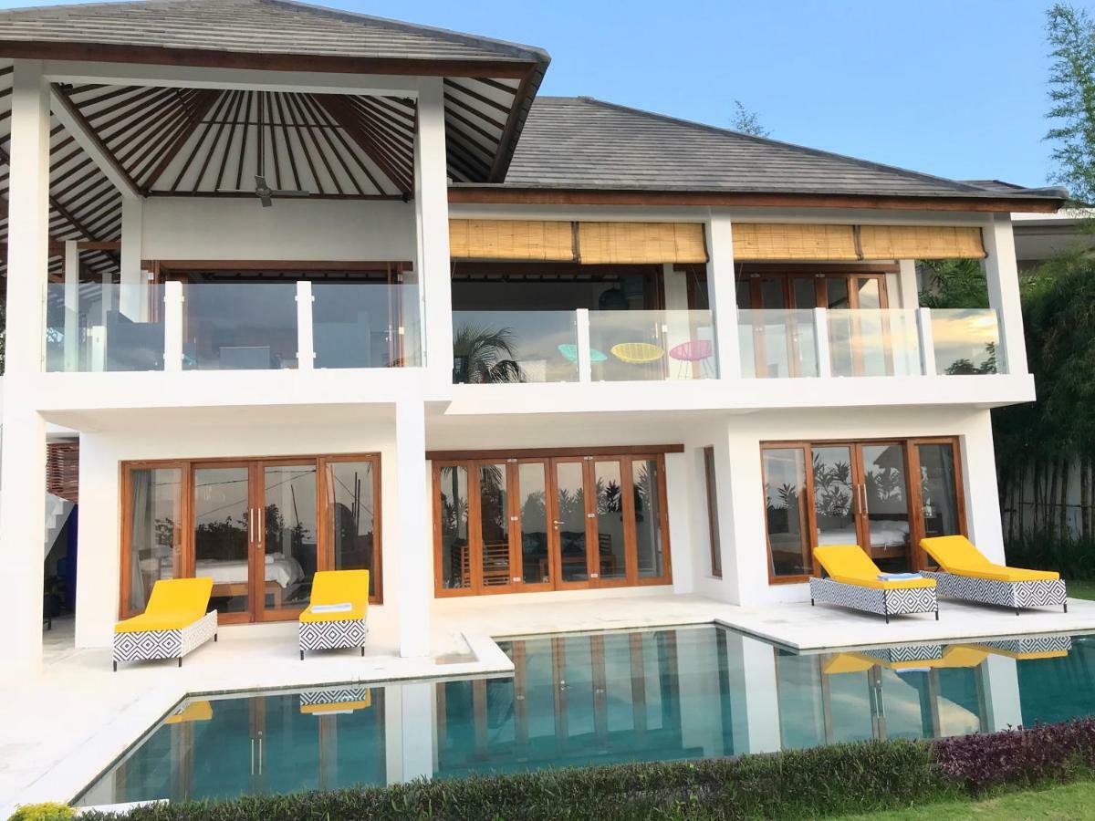 Putih Villa *