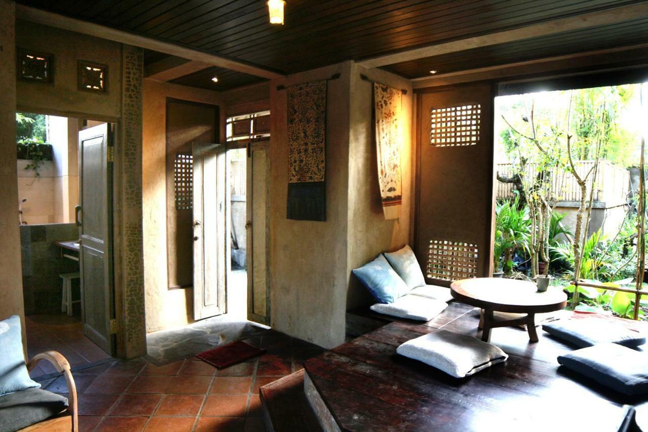 Artist Eco In Bali