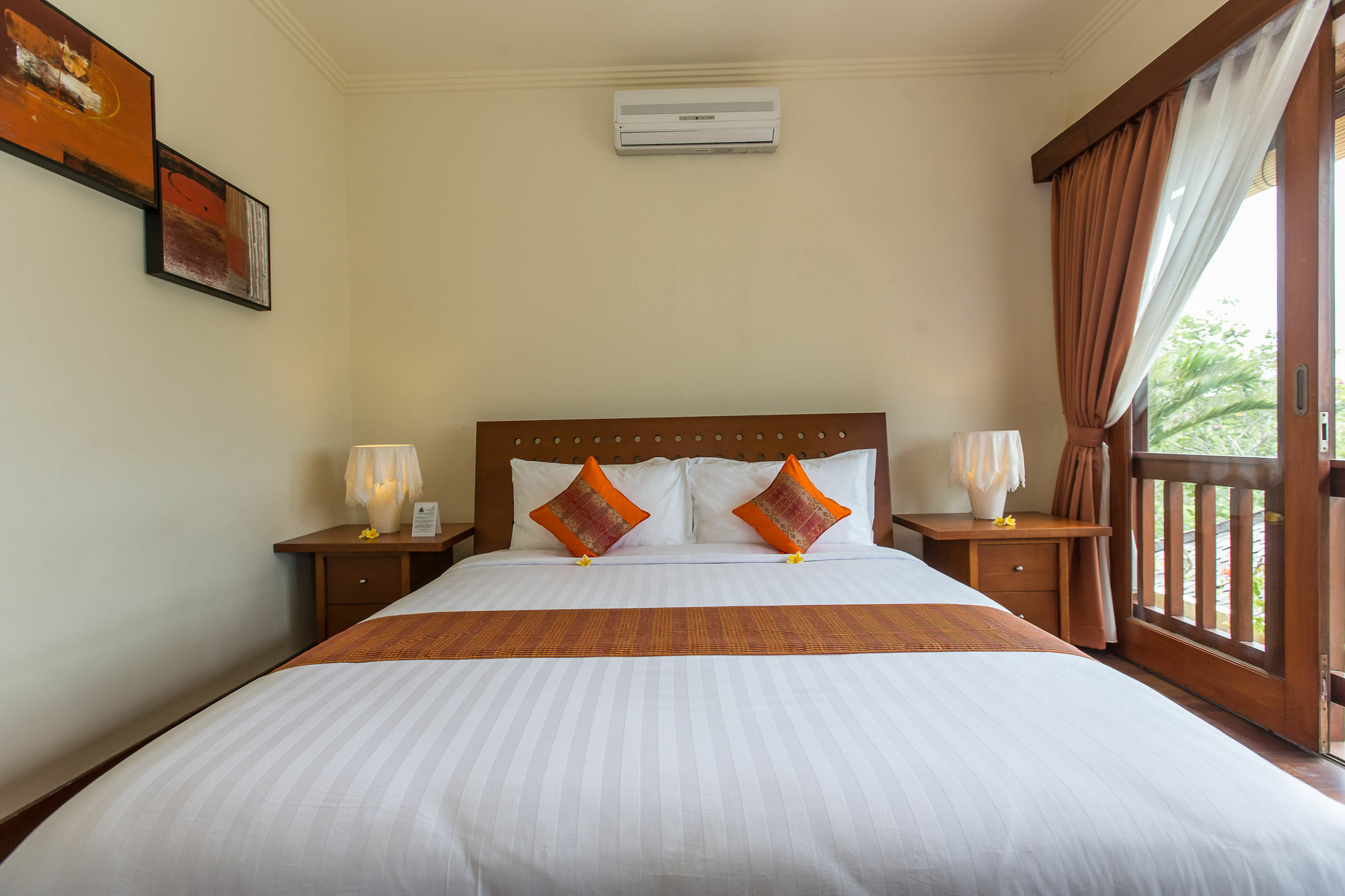 Lidwina By Nagisa Bali Villa Uluwatu (Bali)