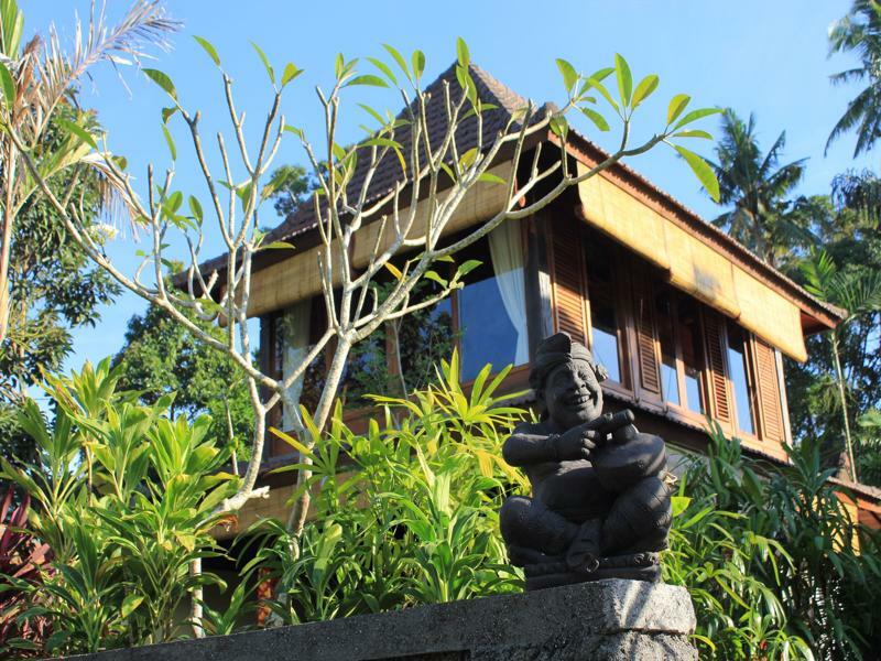 Sari Bamboo