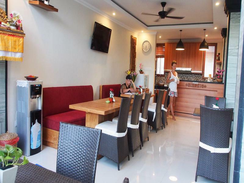 Lebak Nelayan Guest house 4*