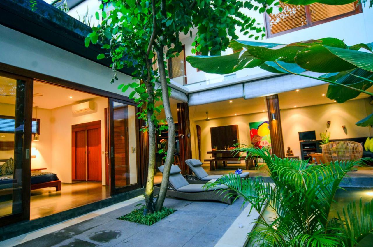 Villa Pulau Villas *
