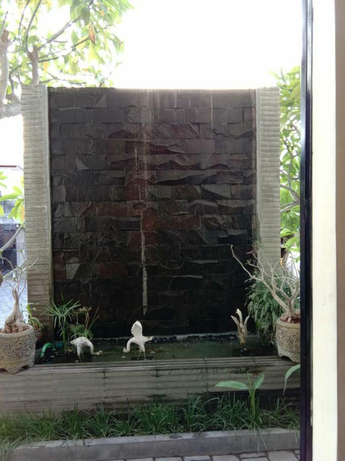 Mandari Hotel 2*