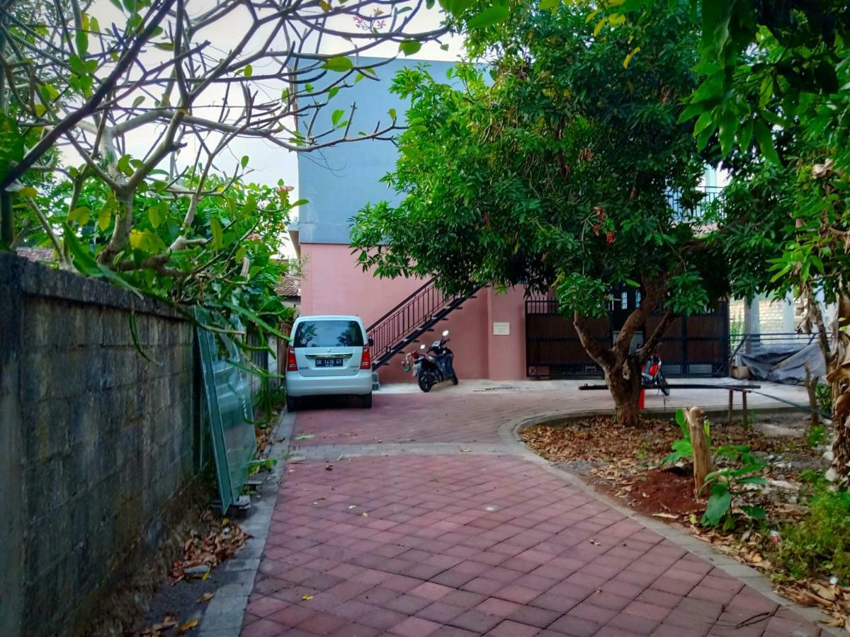 Kedongdong Guest house 2*