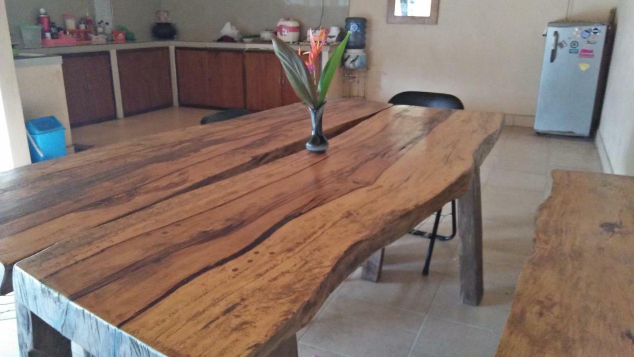 Memes House Backpacker Bed & Breakfast Buleleng (Bali)