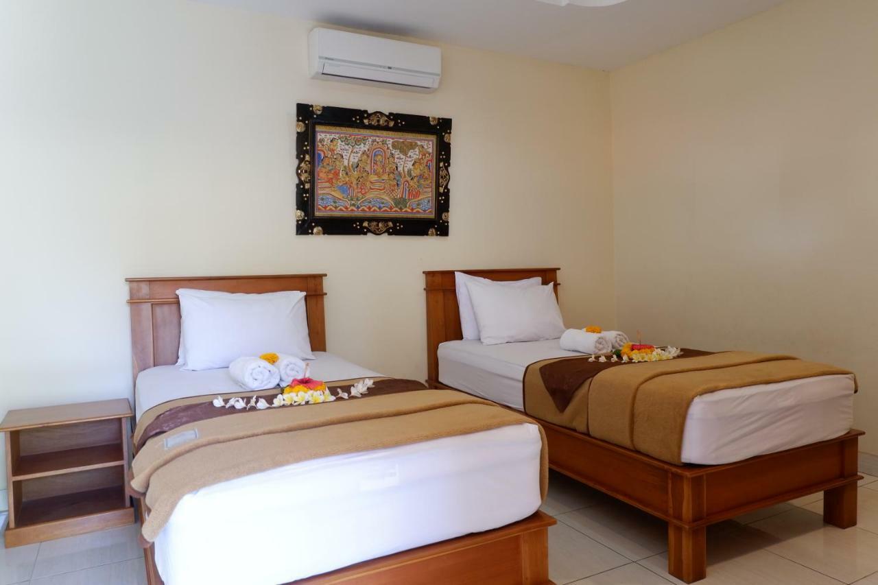 Hotel Grand Wijaya 2*