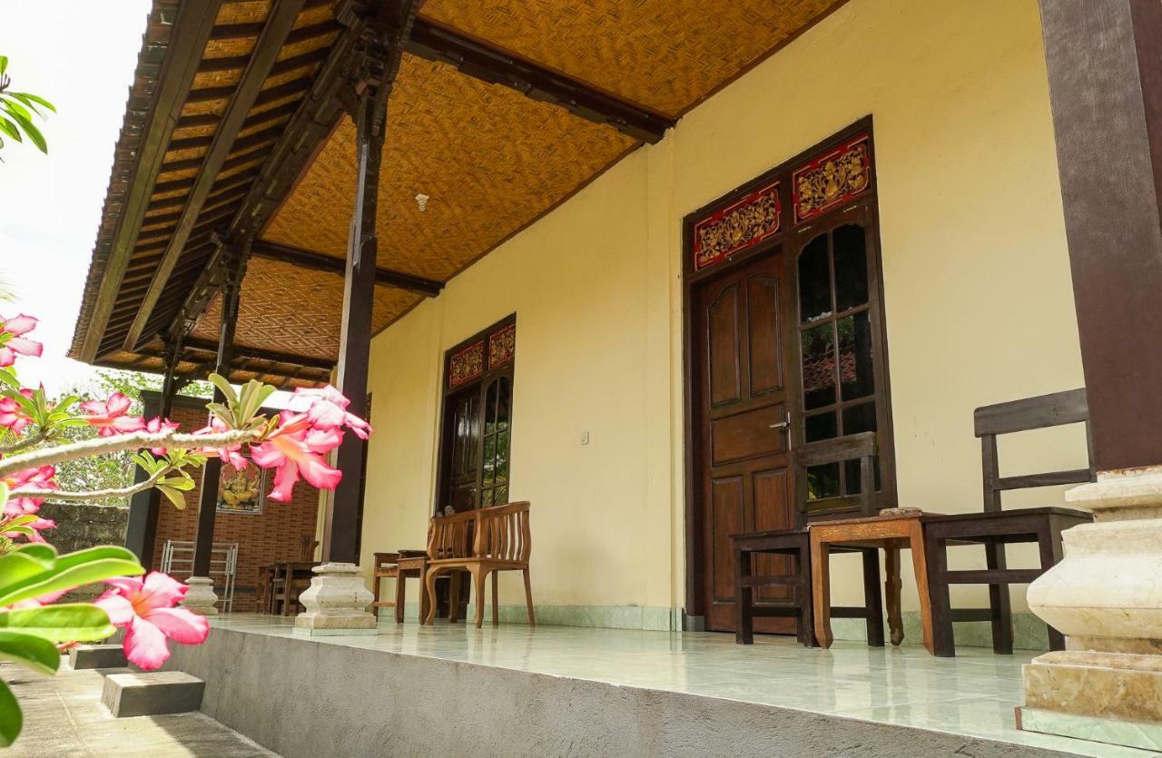 Nusa Garden 2*
