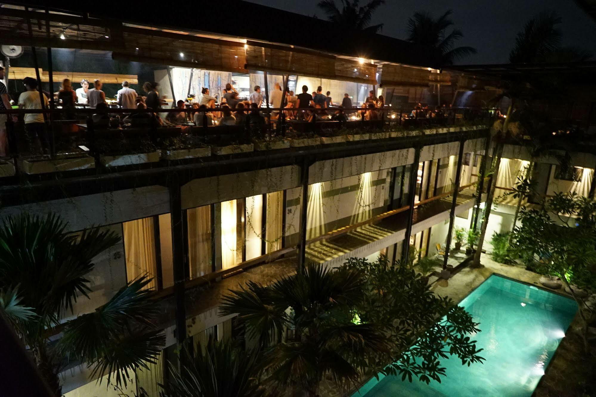 Outpost Penestanan Hotel