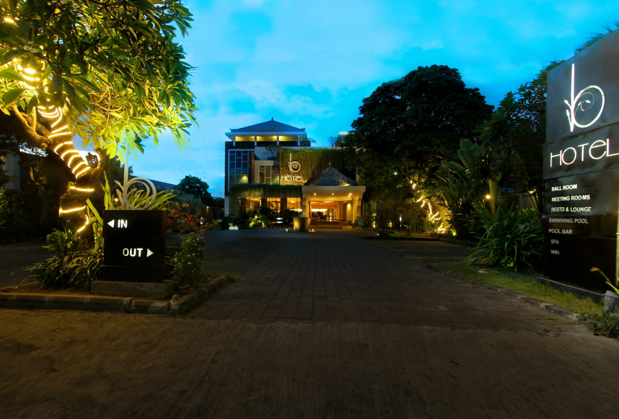 B Bali & Denpasar (Bali)