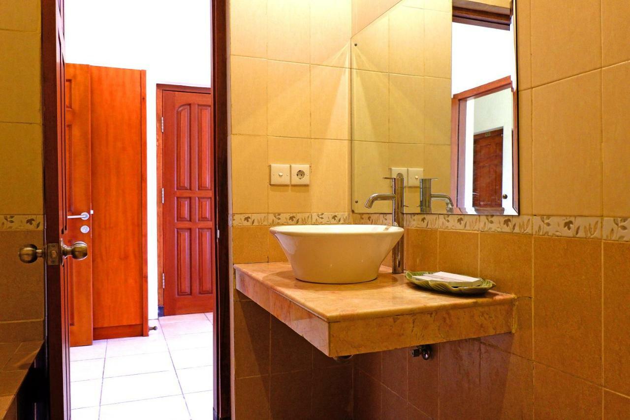 Hotel Intansari