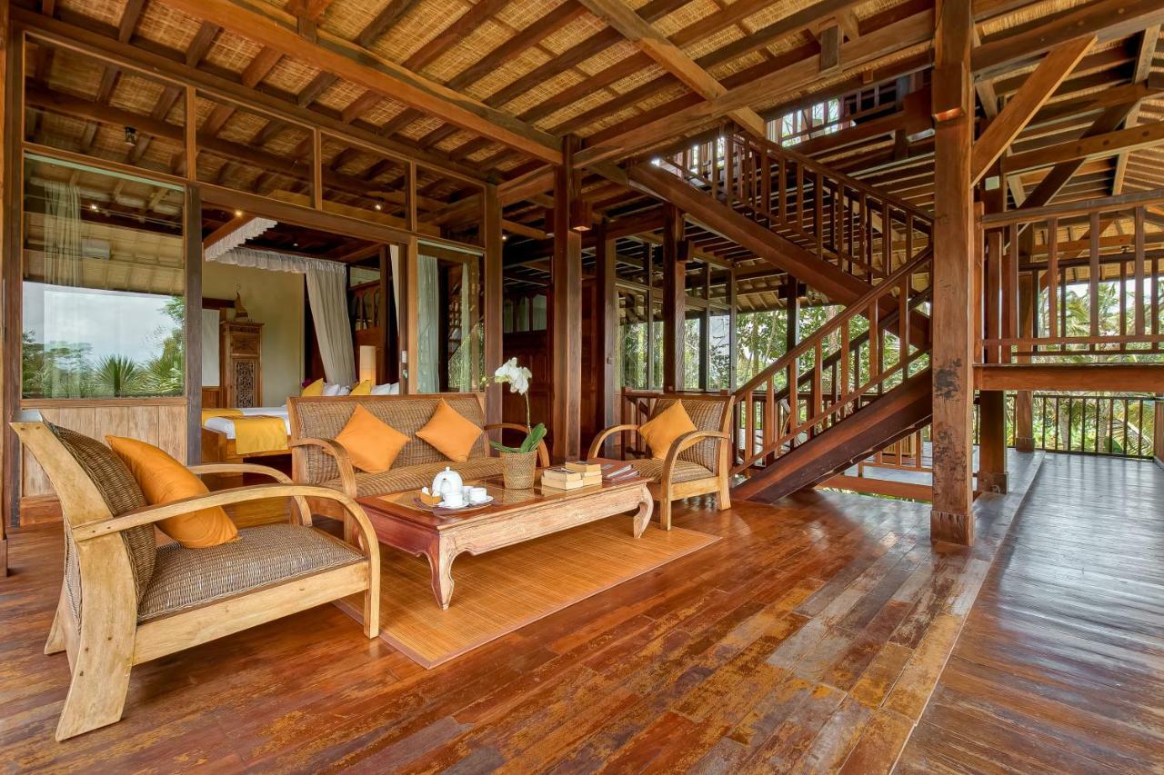 Villa Atas Awan