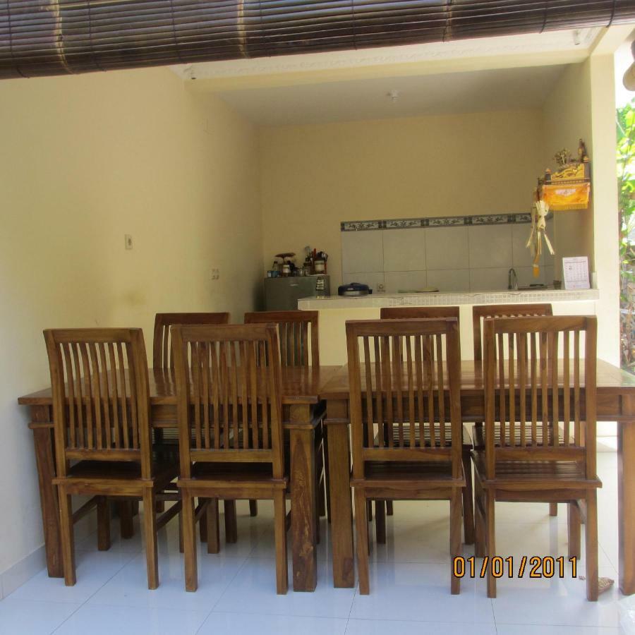 Aldi Amed (Bali)