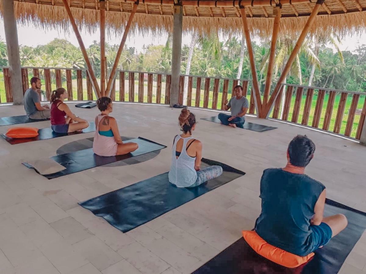 Coco Bali Resort 4*