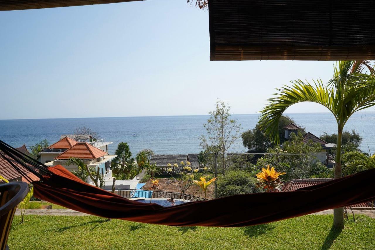 Bamboo Bali Hill Amed (Bali)