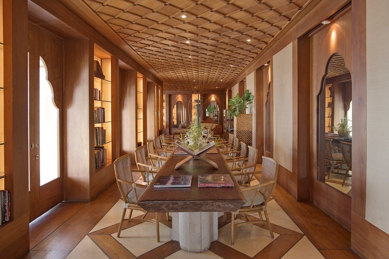 Hotel Amankila 5*