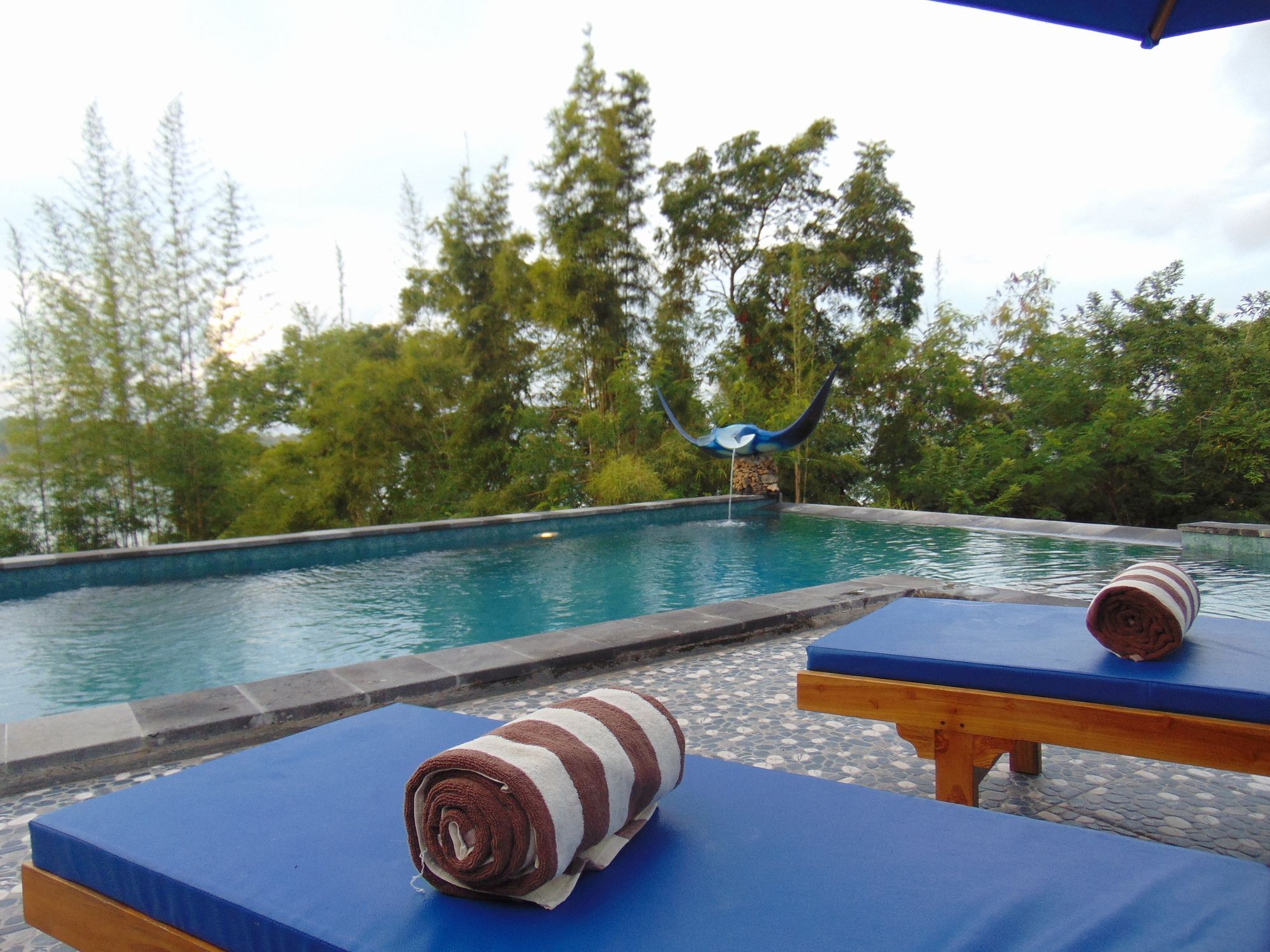 Starfish 3* Nusa Lembongan (Bali)