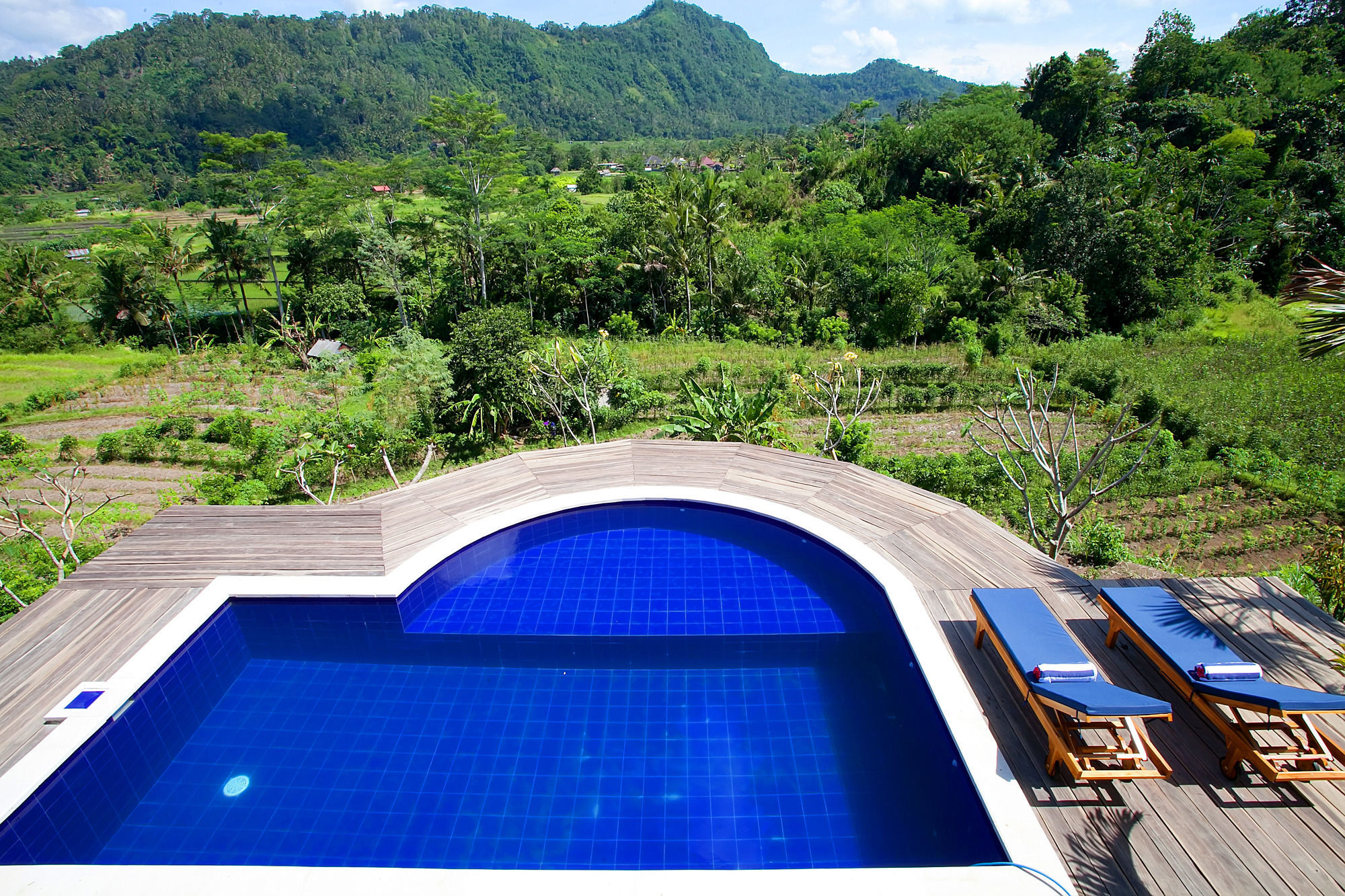 Villa Barong