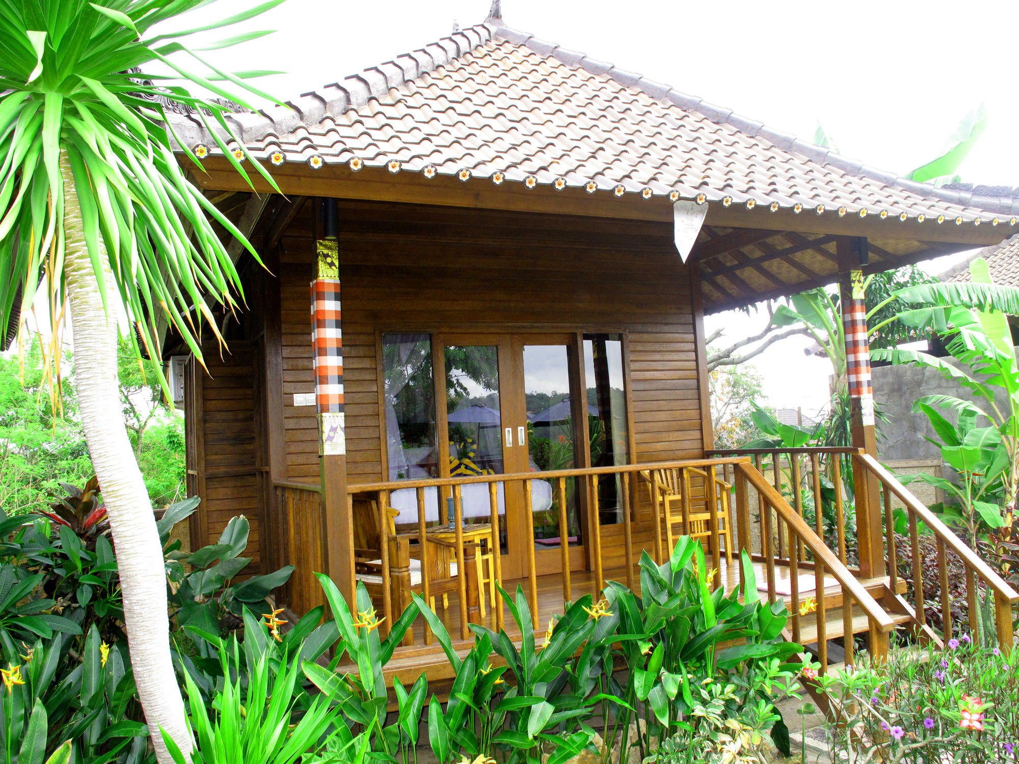 Dmas Huts Lembongan 3*