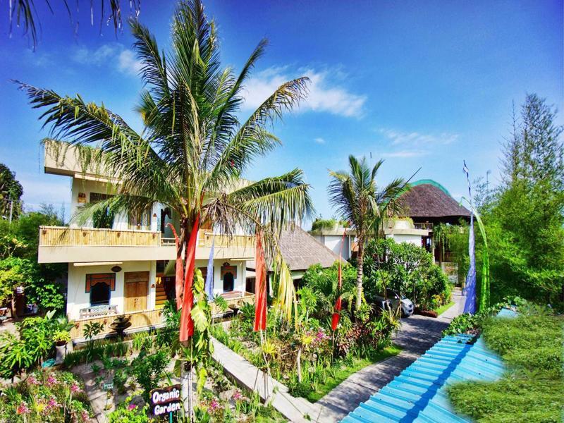 Floating Leaf Eco-luxury Retreat Sukawati (Bali)