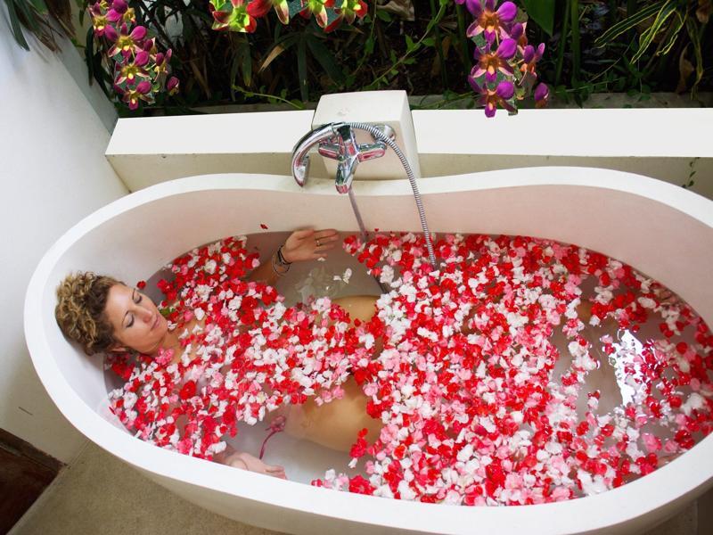 Floating Leaf Eco-luxury Retreat Hotel Sukawati (Bali)